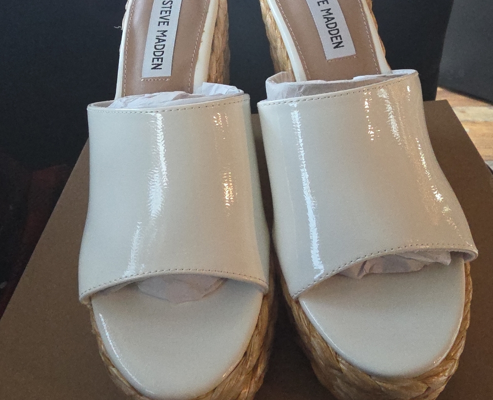 Steve Madden Glossy White Wedge Sandals
